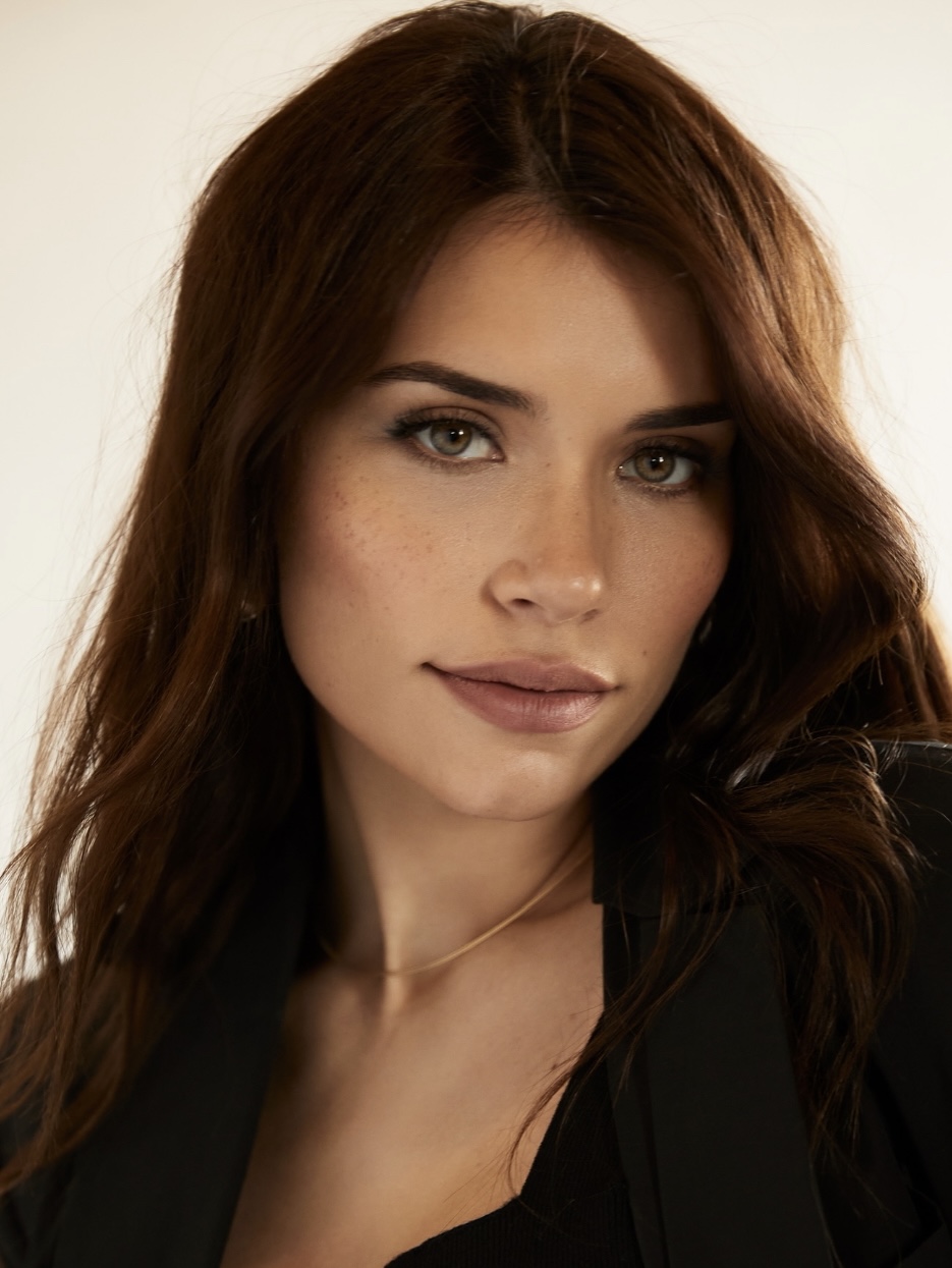 actor Eva De Dominici large photo