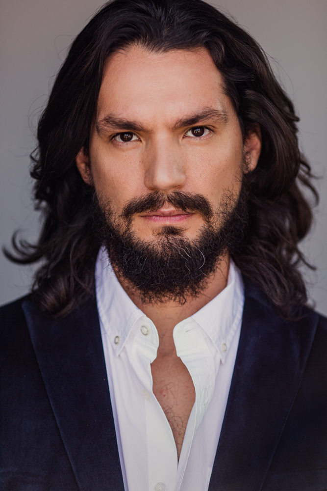 actor Victor Andres Turgeon-Trelles large photo