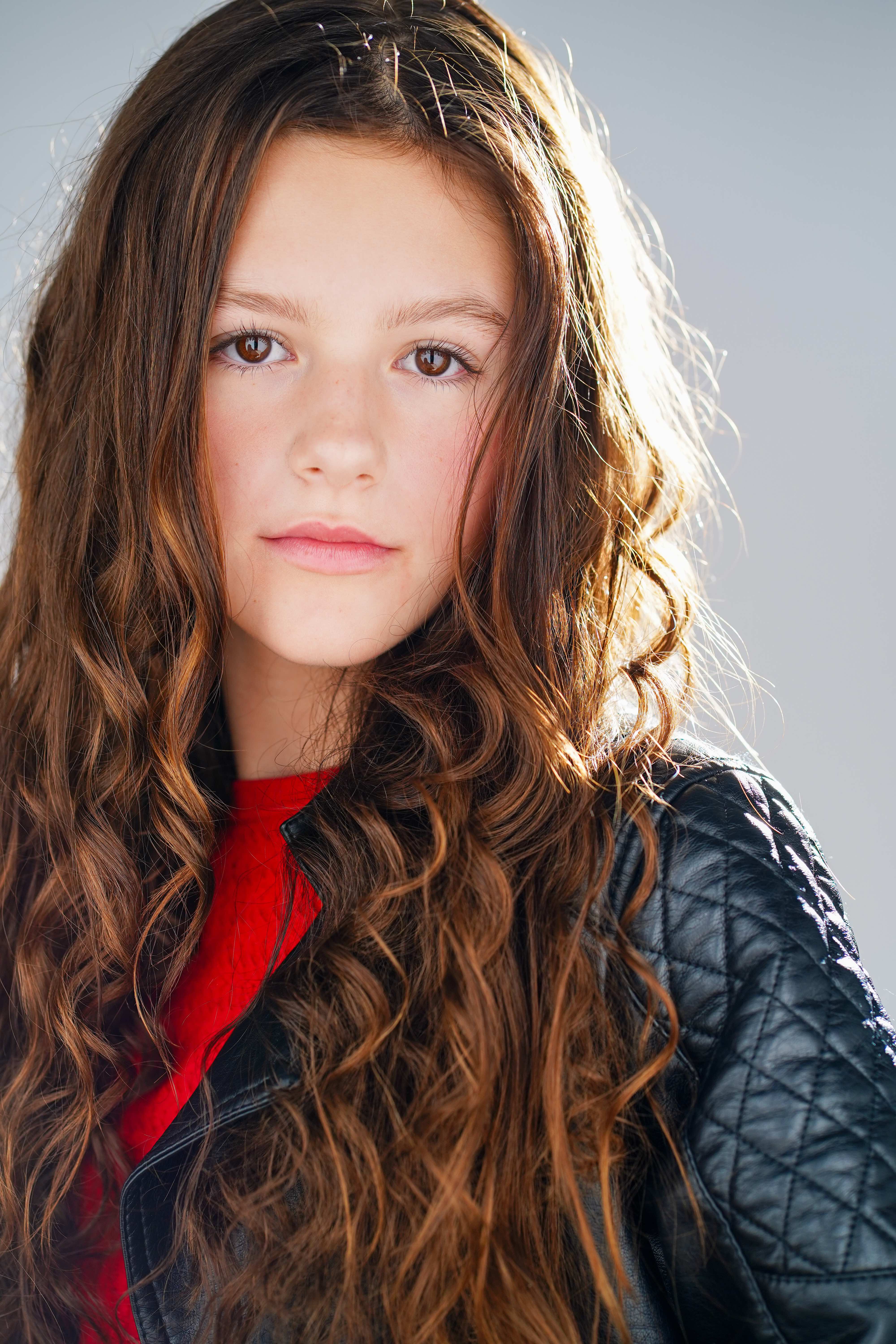 actor Ella Greene large photo