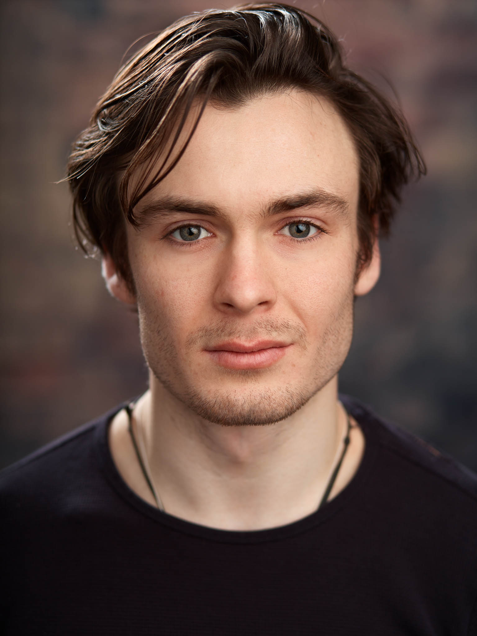 actor Henry Esdon large photo