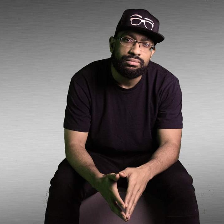 actor Julian Alexander Smith large photo