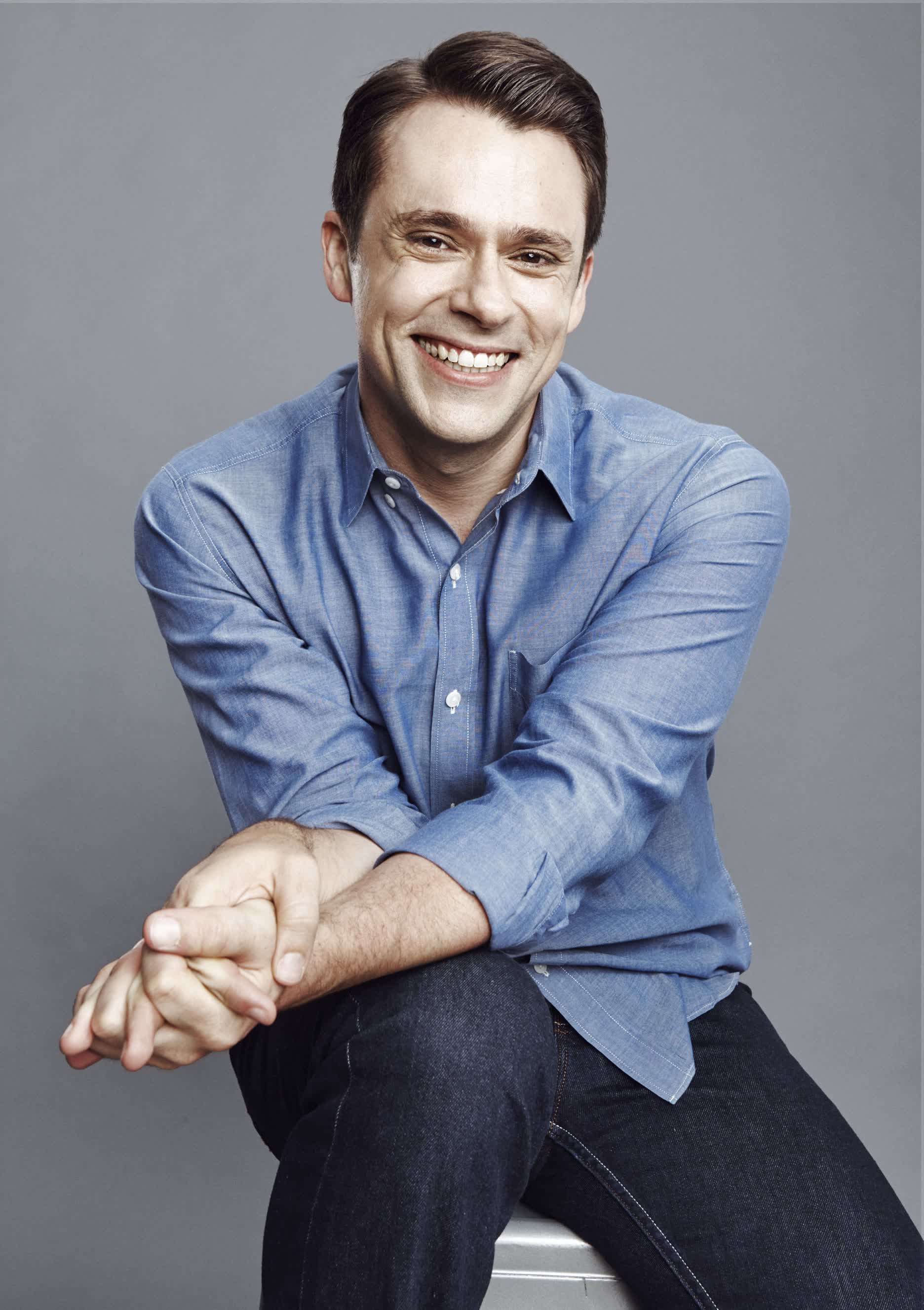 actor Bryan Safi large photo