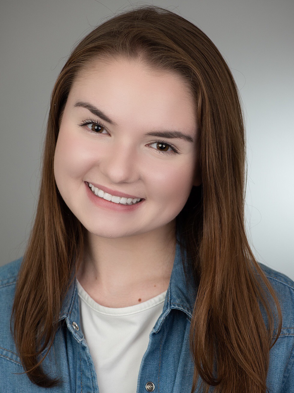 actor Sarah Brine large photo