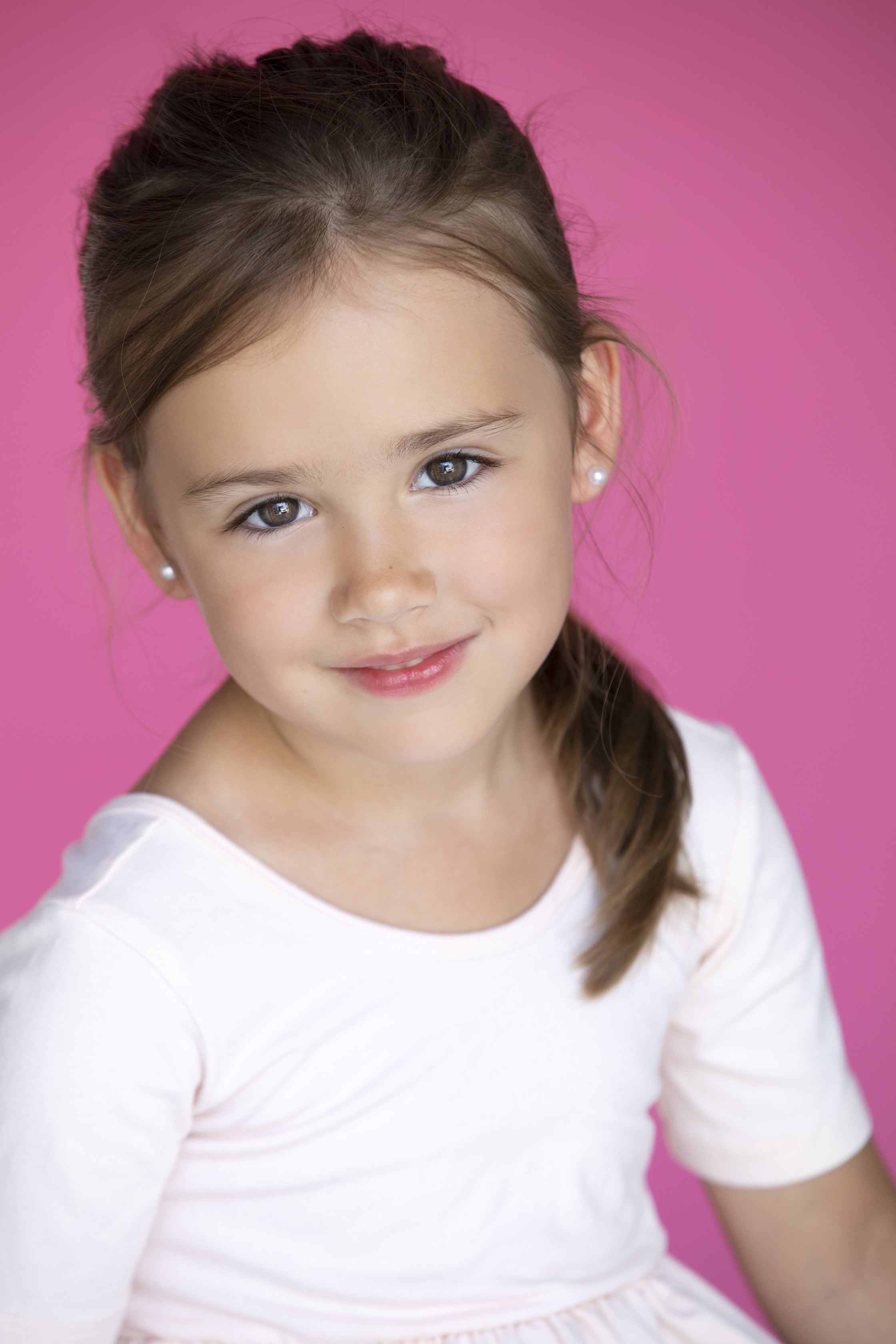 actor Cora Wilkerson large photo