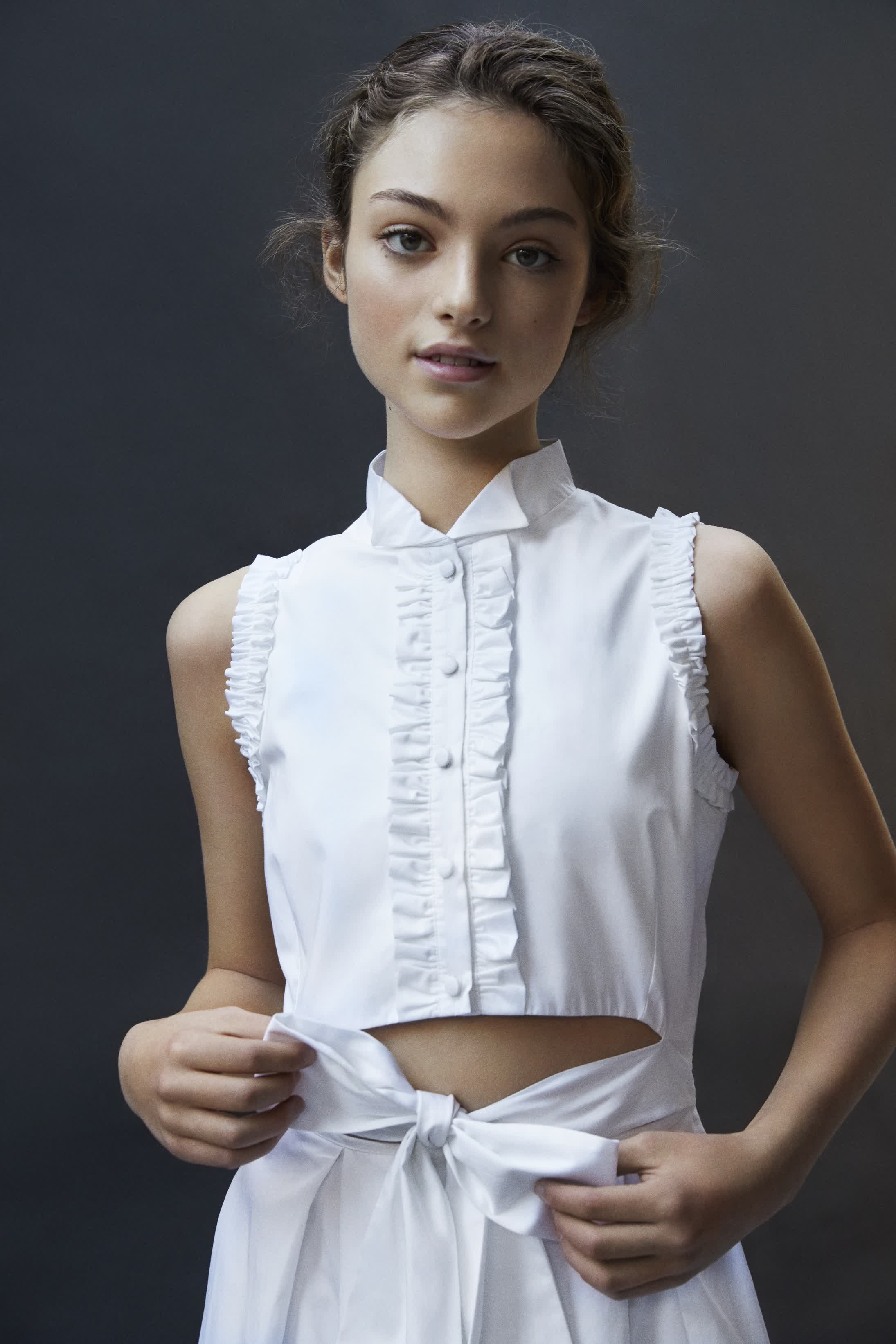 actor Carmel Laniado large photo