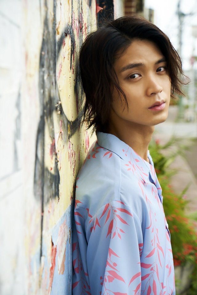 actor Hayato Isomura large photo