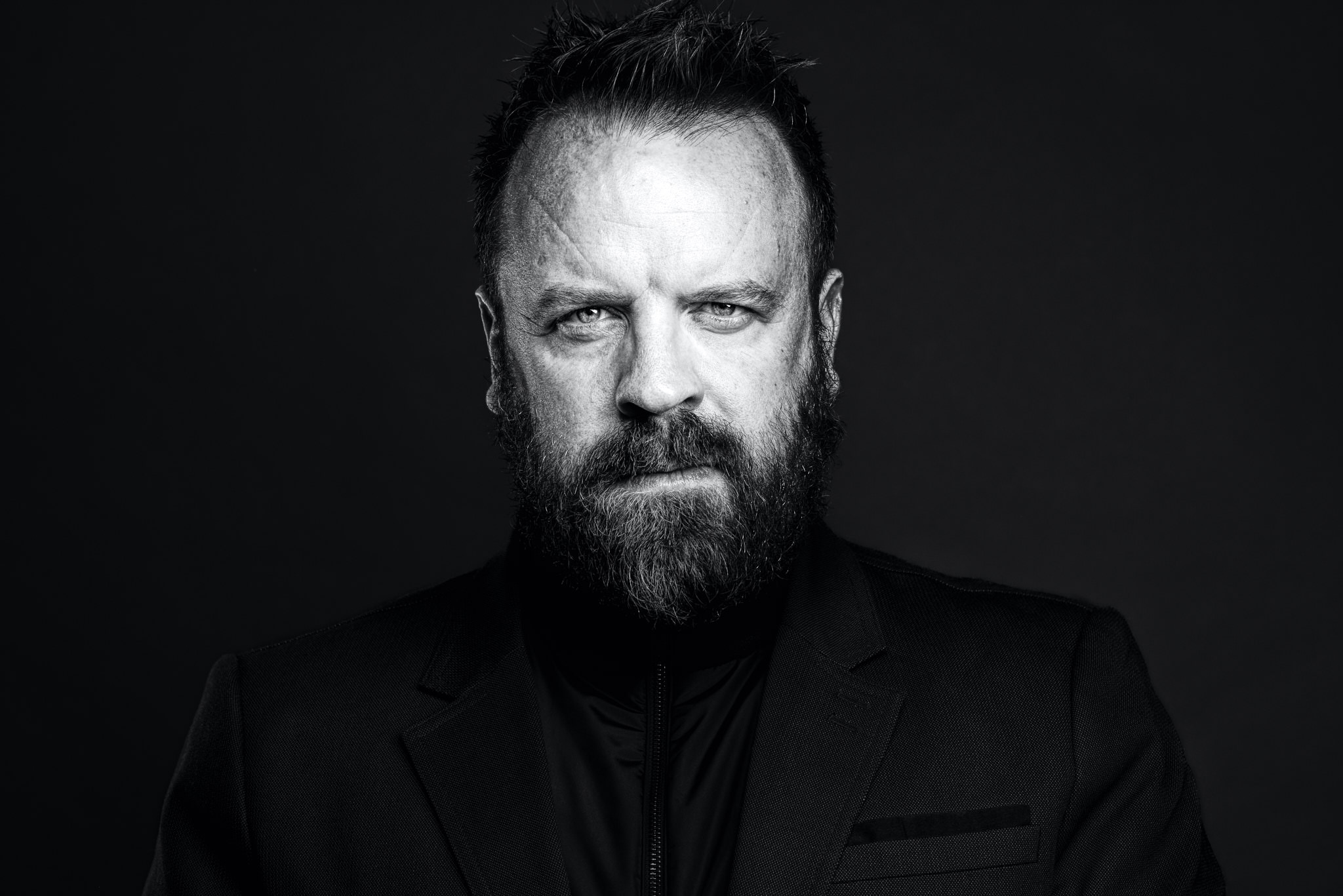 actor Simon Phillips large photo