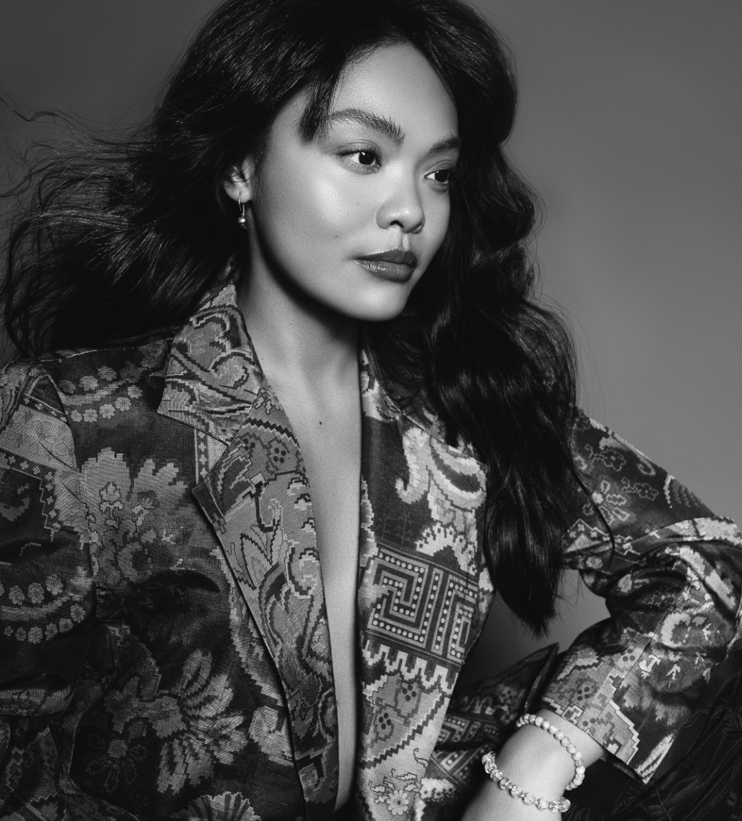 actor Kim Adis large photo