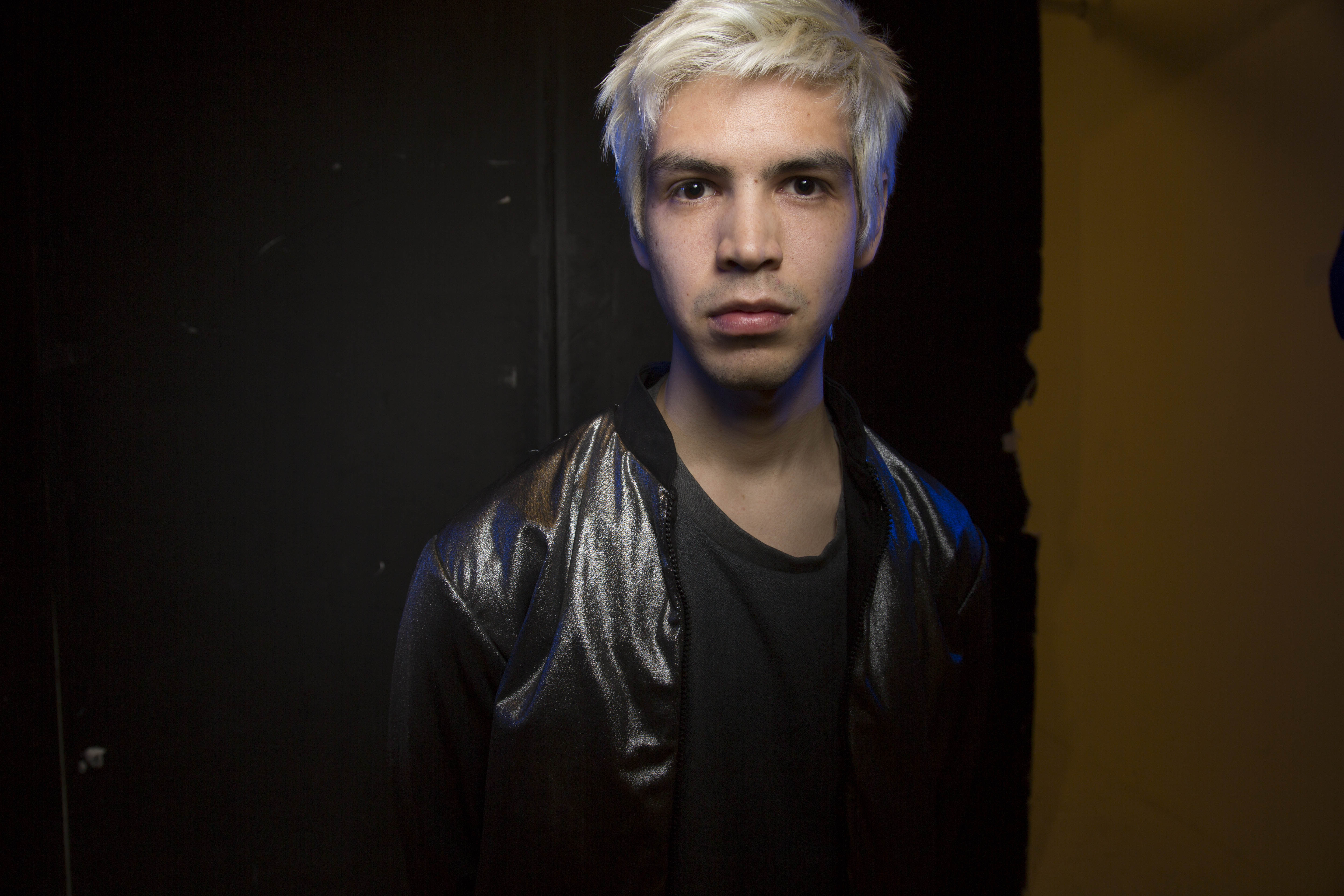 actor Julio Torres large photo