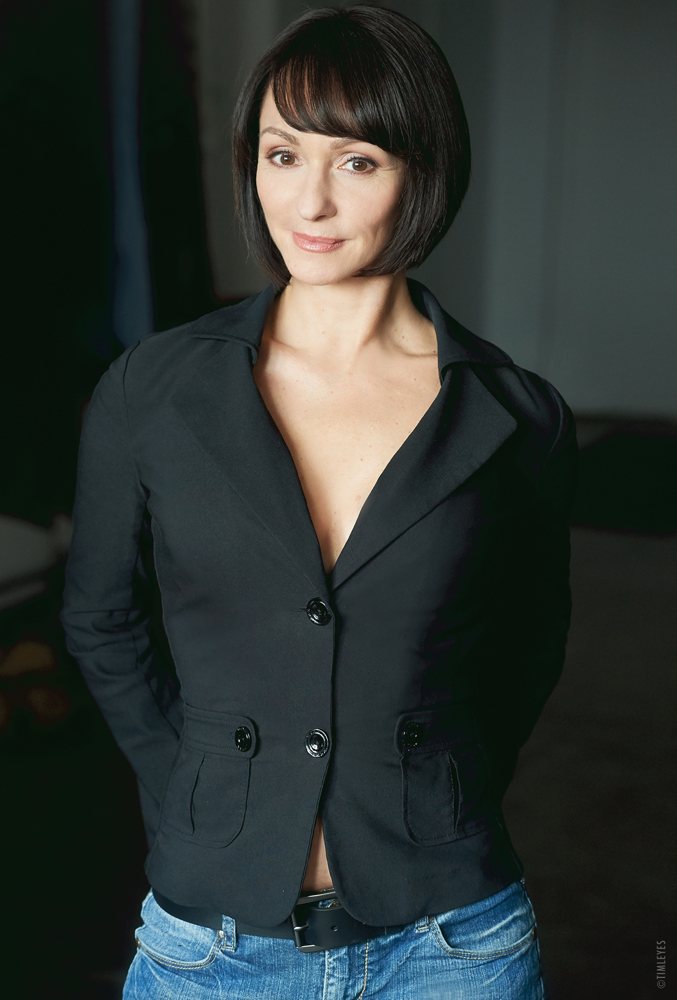 actor Catherine McGregor large photo