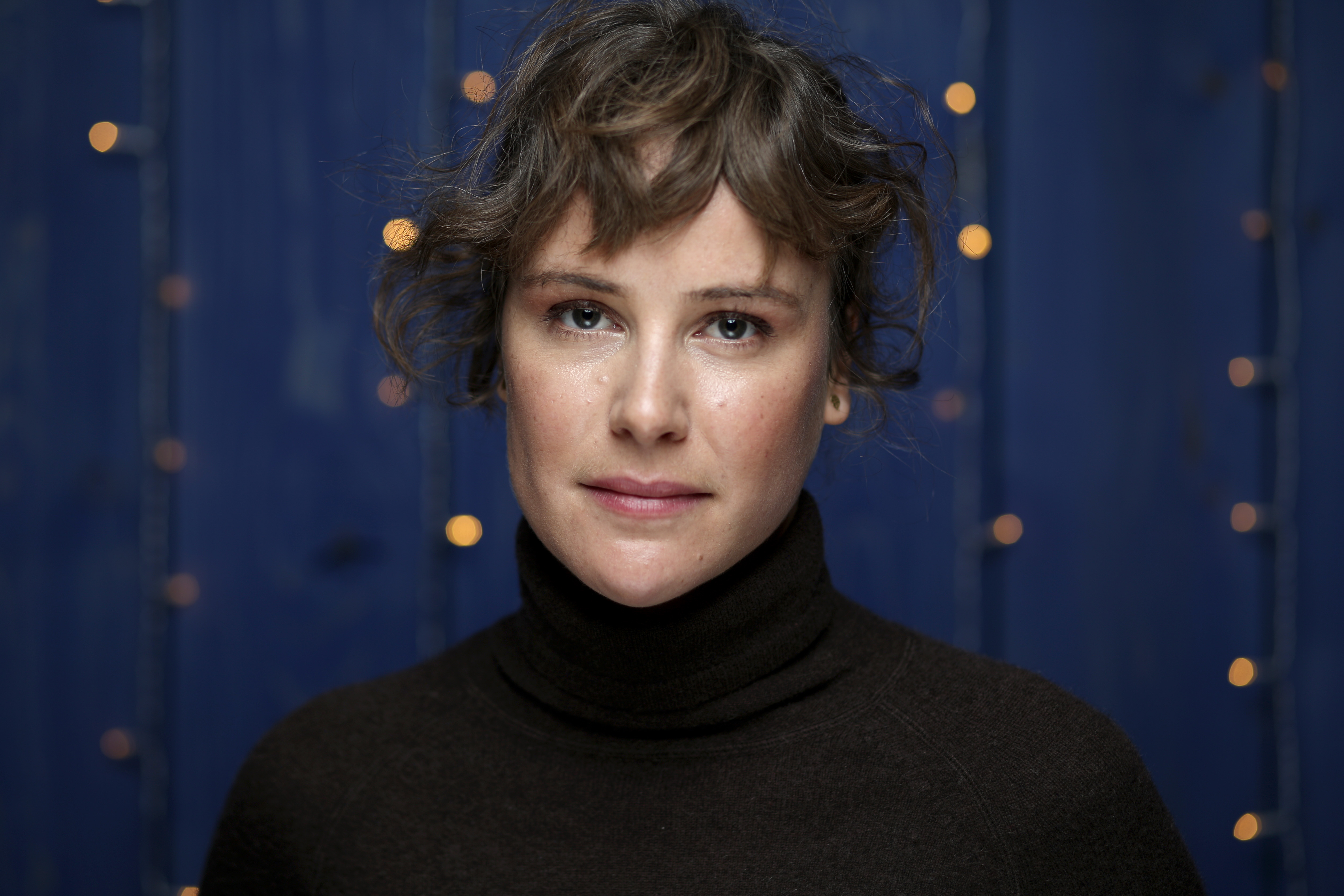 actor Carla Juri large photo