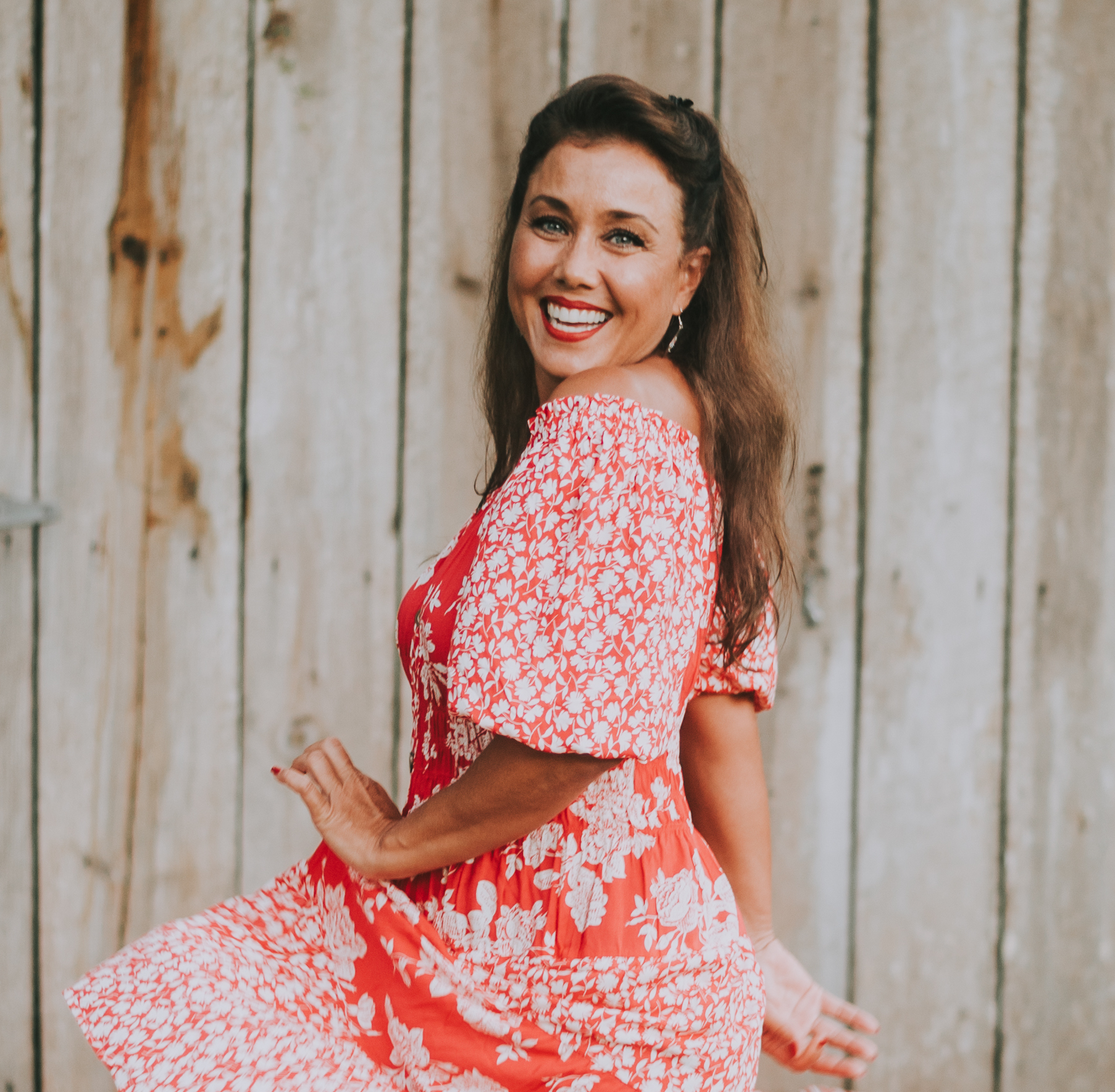 actor Jessica Pacheco large photo