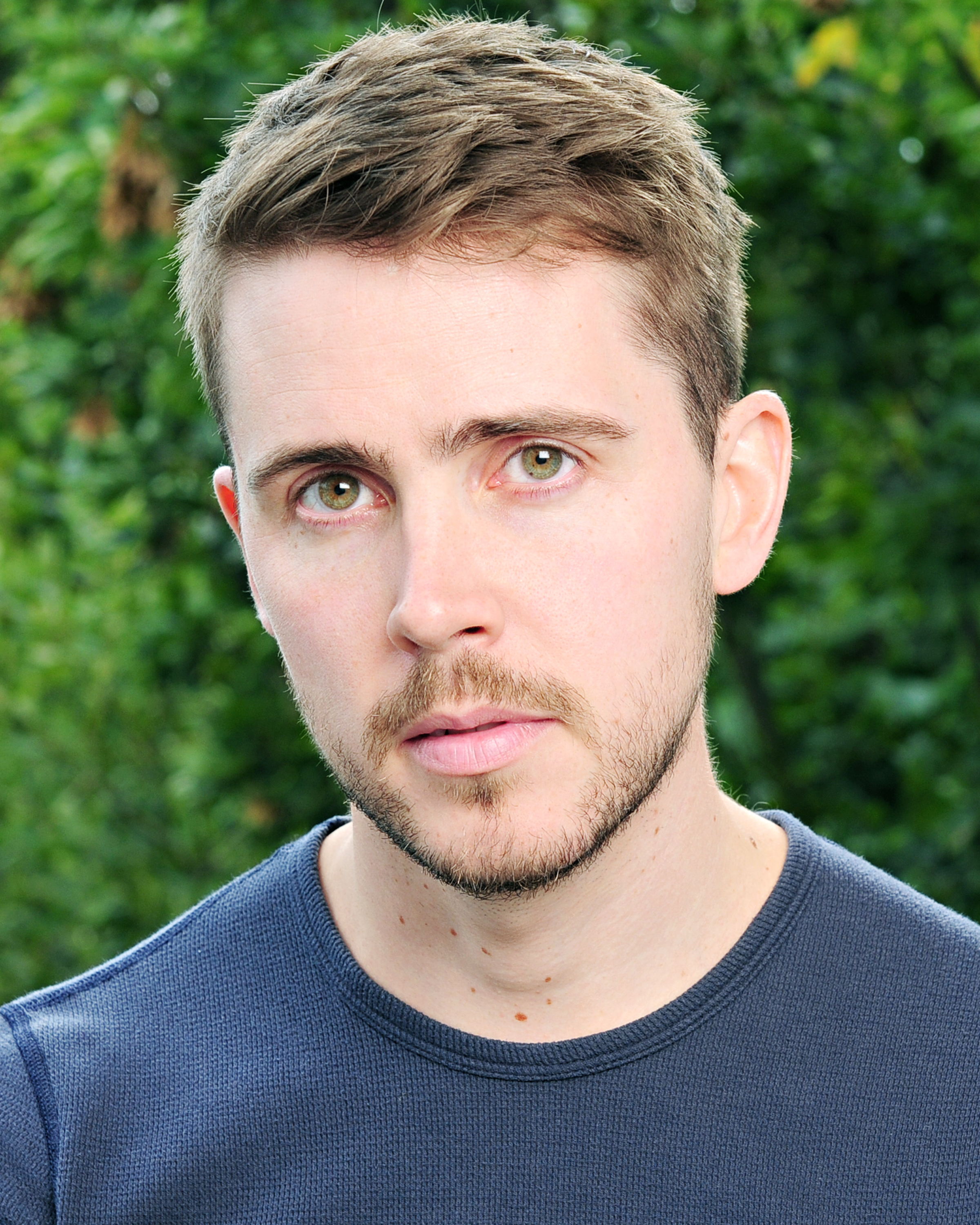 actor Gareth Pierce large photo