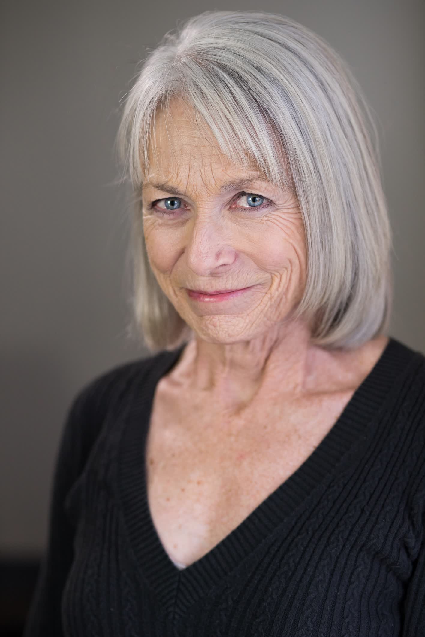 actor Ginny MacColl large photo