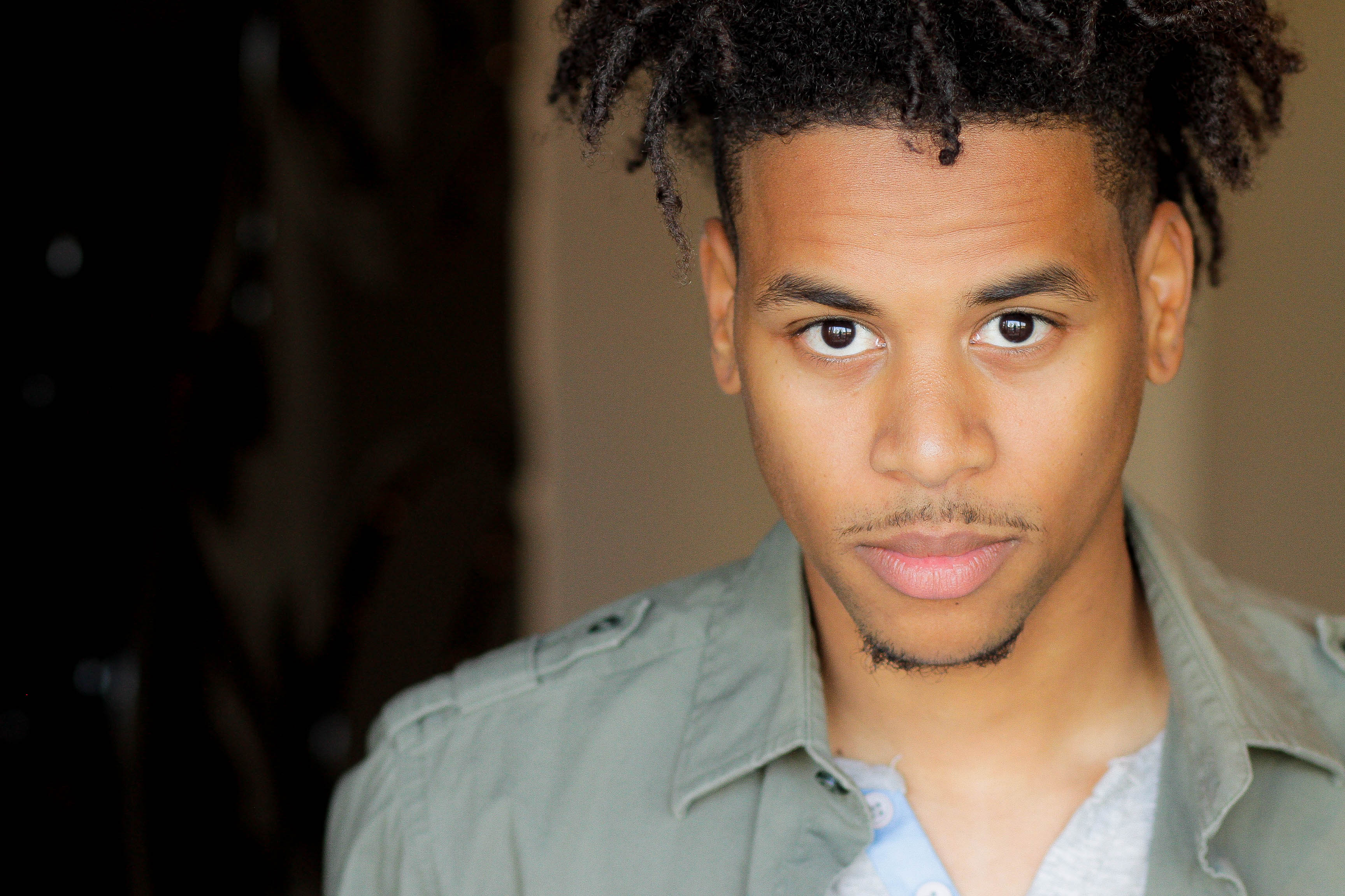 actor Wynton Odd large photo