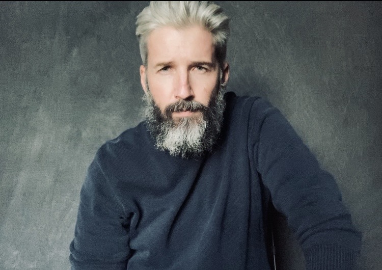 actor Zachary Le Vey large photo