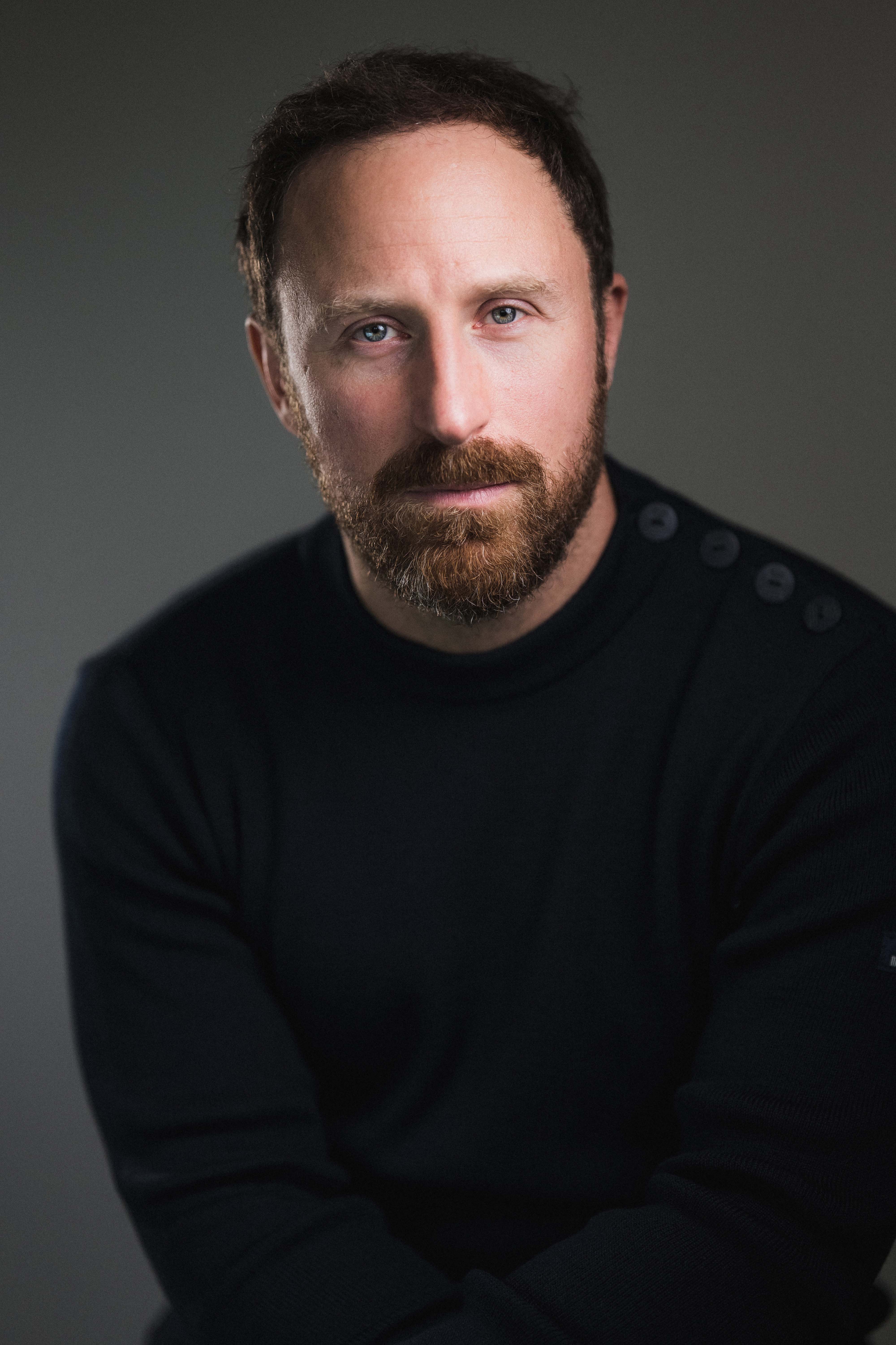 actor Etienne Guillou-Kervern large photo