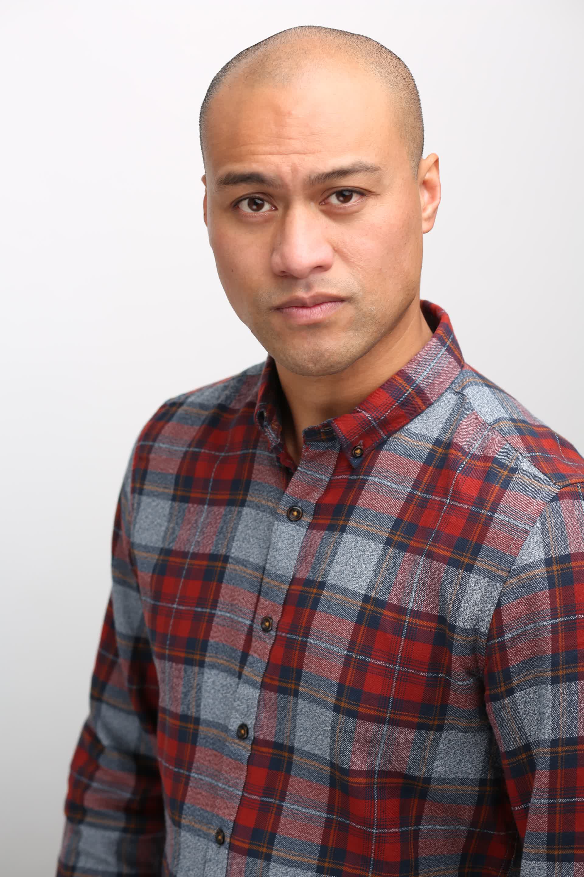 actor Napoleon Tavale large photo