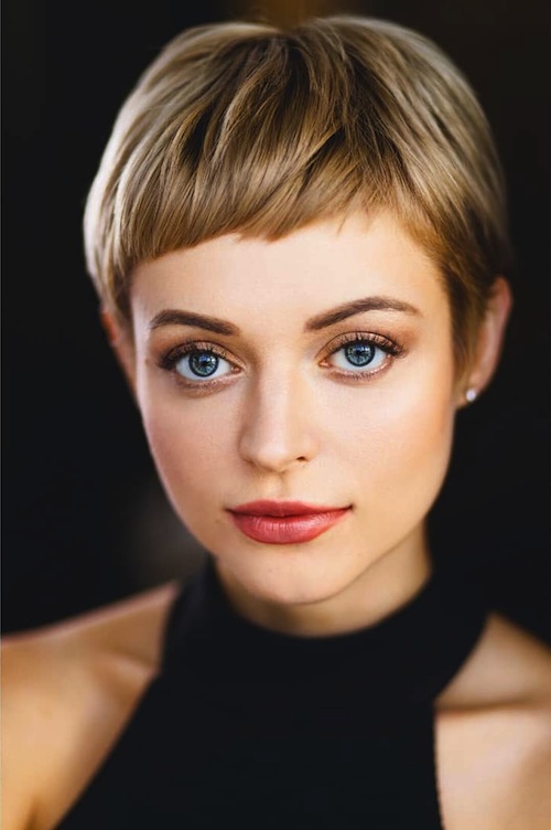 actor Bo Martynowska large photo