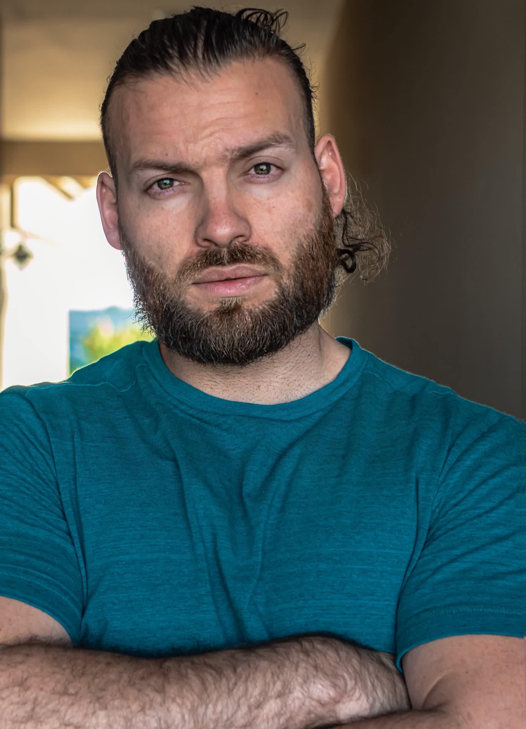 actor Antonio Valles large photo