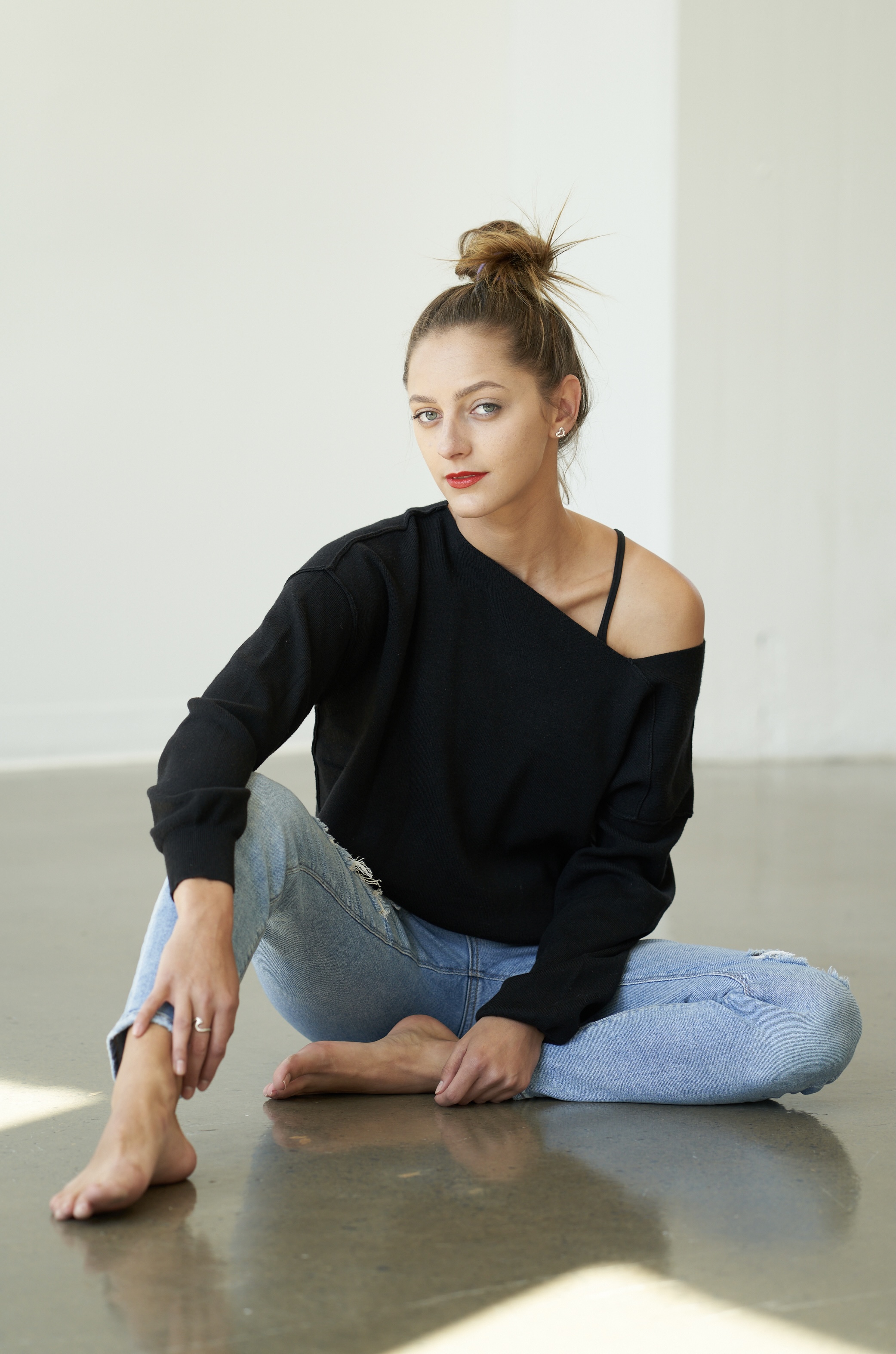 actor Kyli Zion large photo