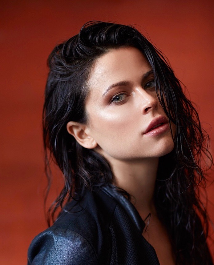 actor Carol Anne Watts large photo