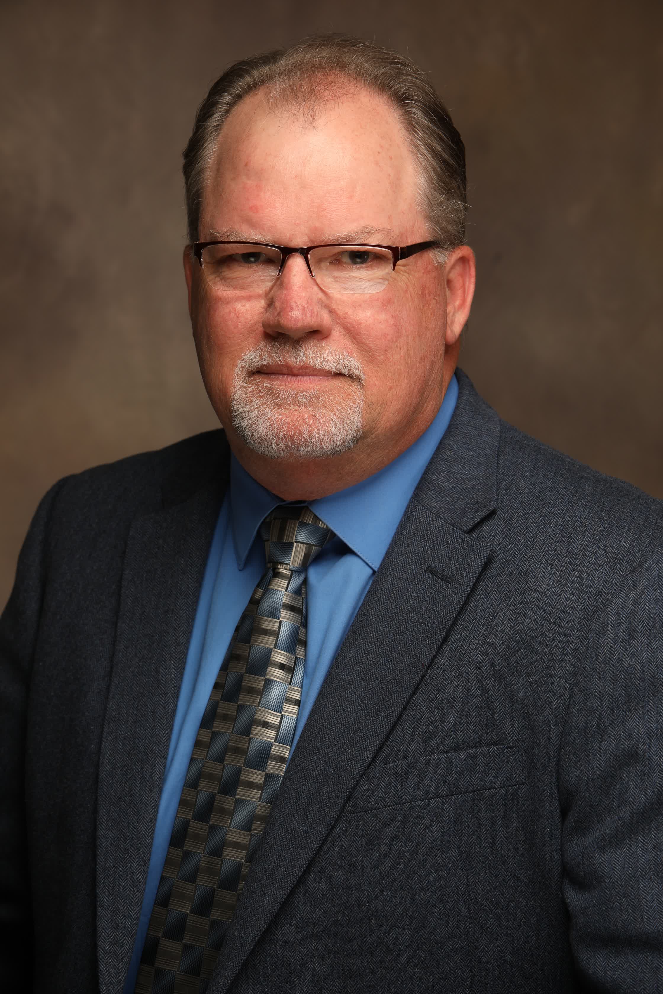 actor Edward Stasik large photo