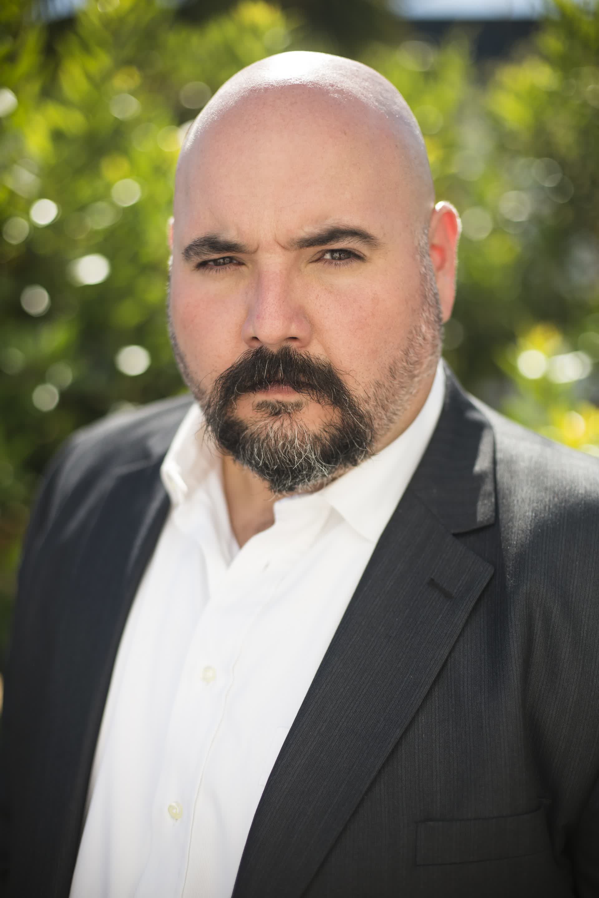 actor Dan Garza large photo