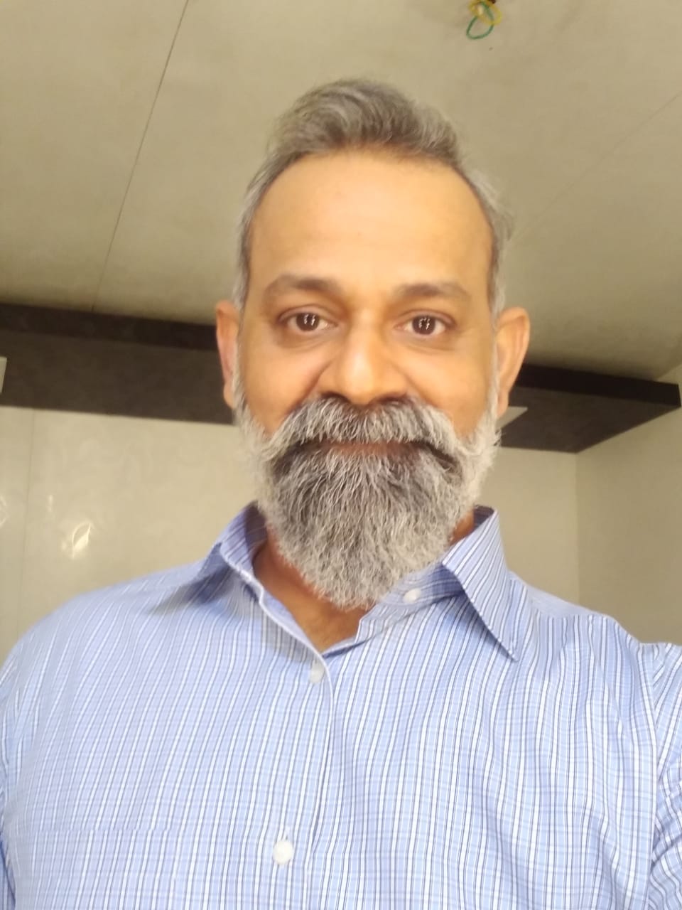 actor Mahesh Pillai large photo