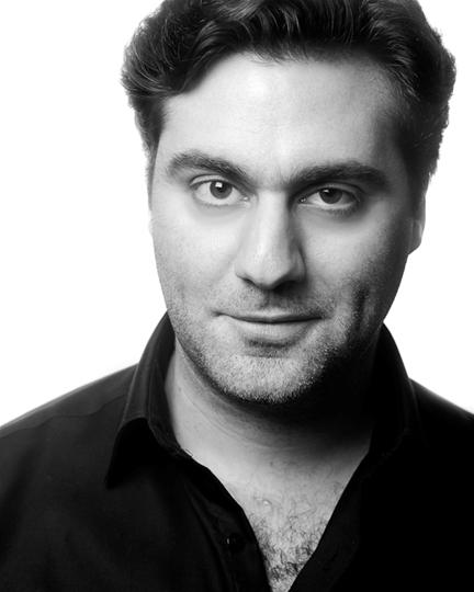 actor Sargon Yelda large photo