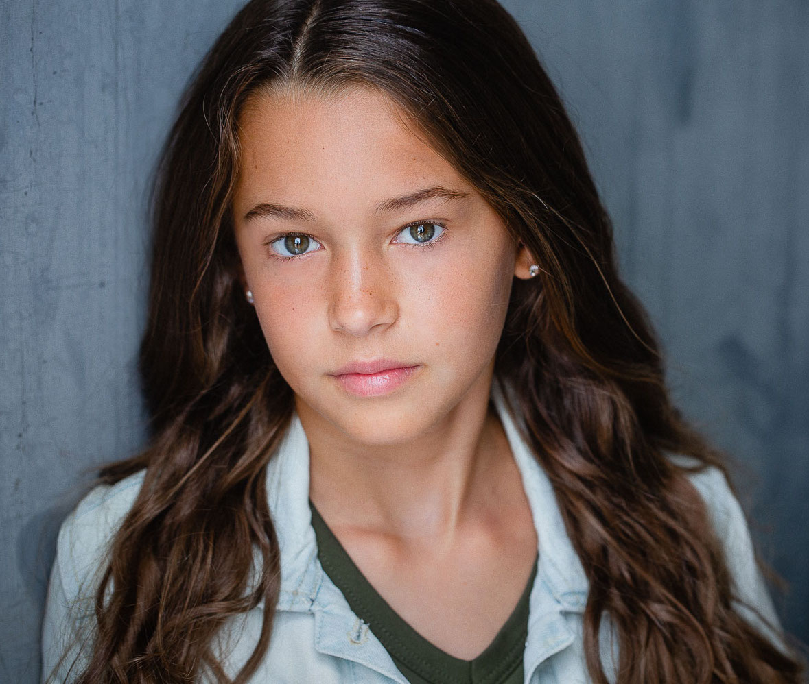 actor Natalia Mann large photo