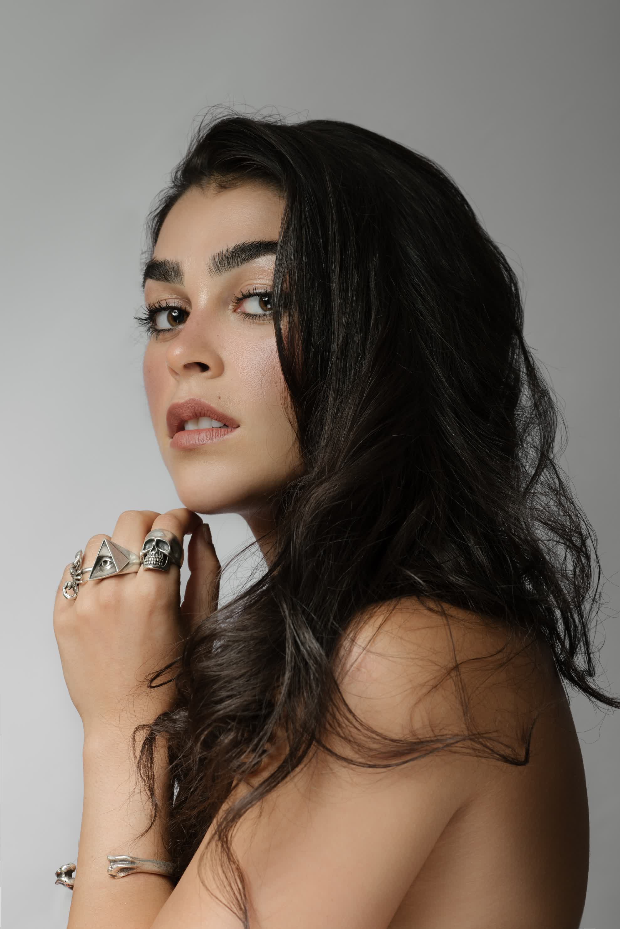 actor Natacha Karam large photo