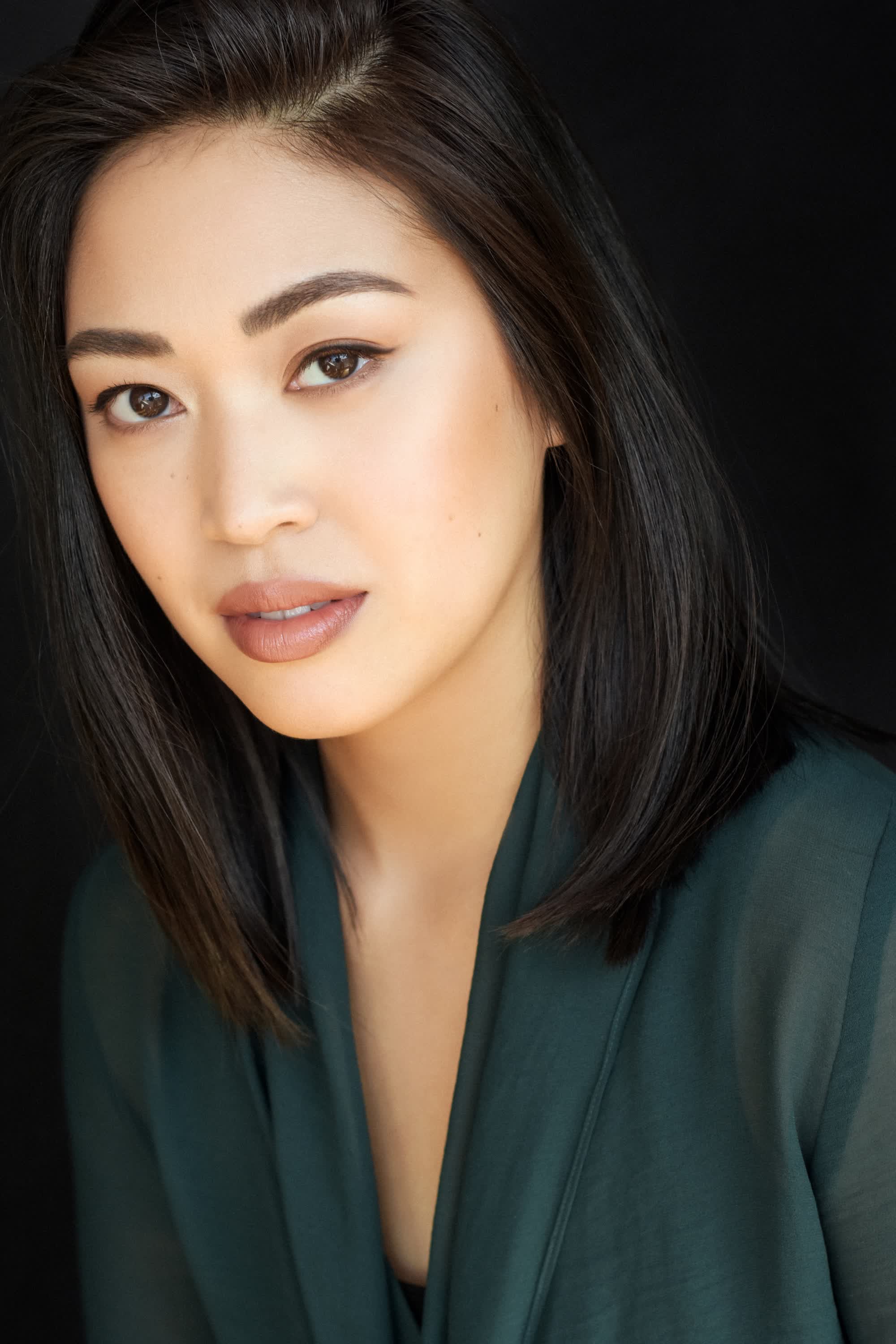 actor Frances Leigh large photo