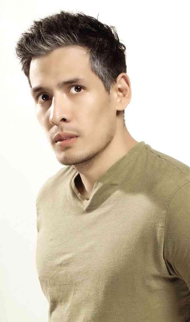 actor Christian Vasquez large photo