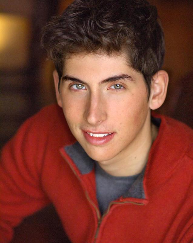 actor Tyler Crozier large photo