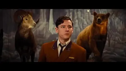 Trailer thumbnail