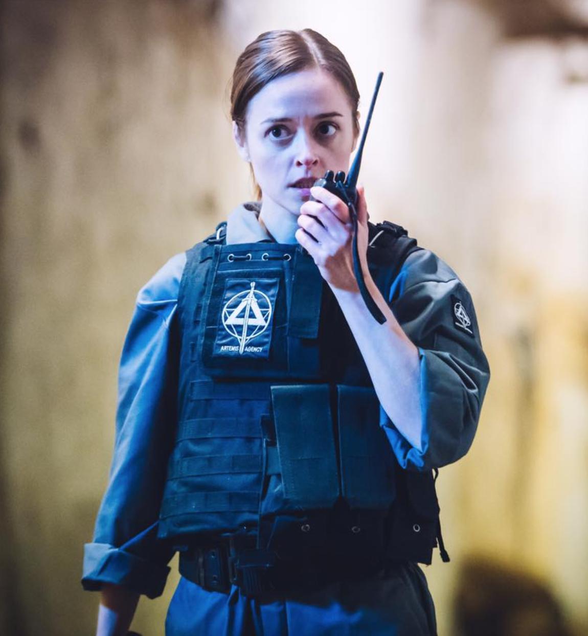 actor Lauren Ashley Carter large photo