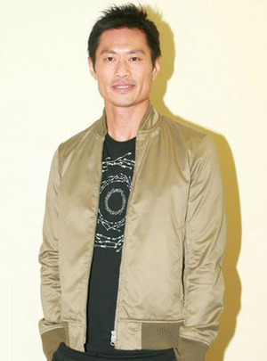 actor Tak-Bun Wong large photo