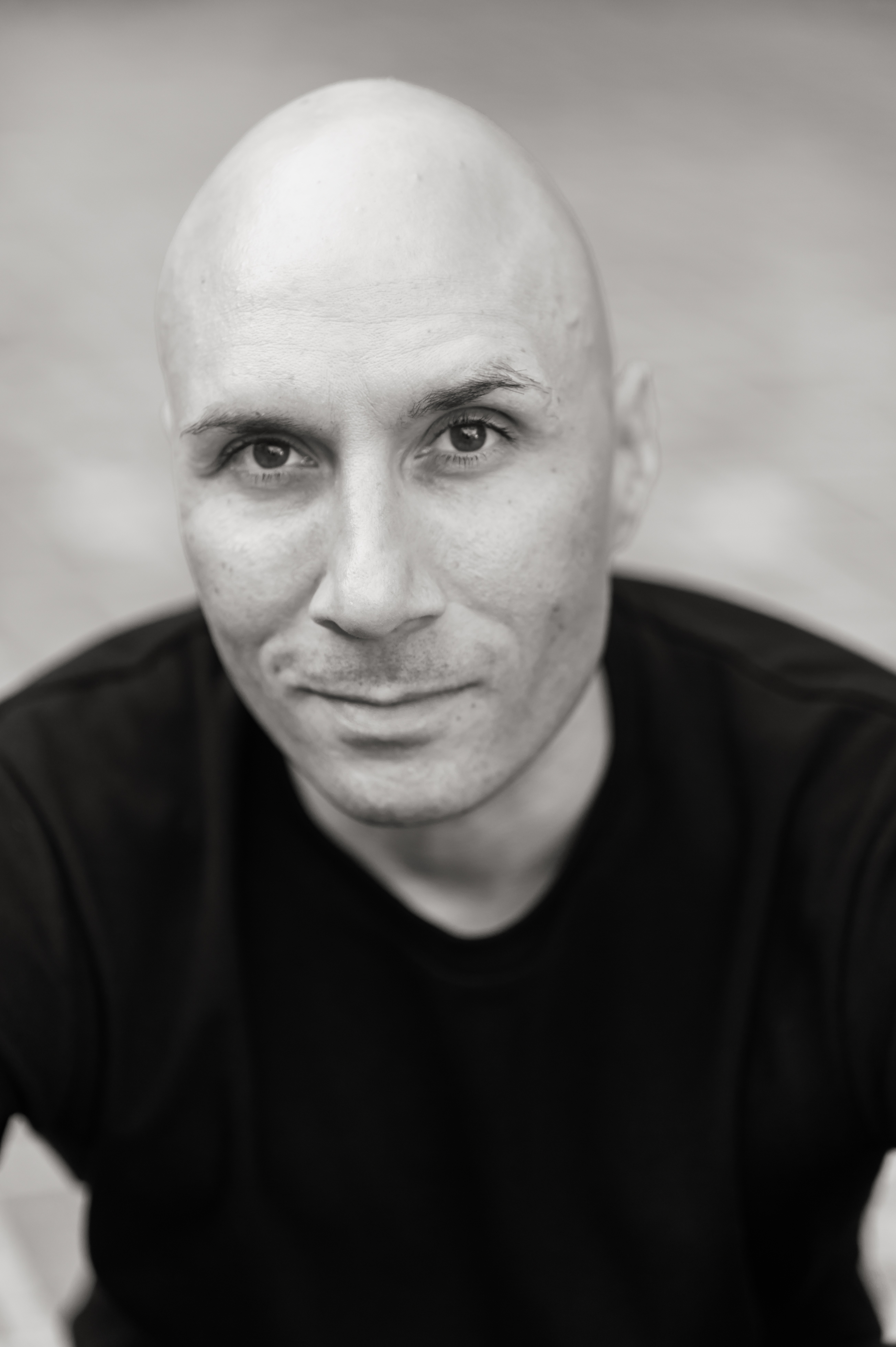 actor Andrew Morgado large photo