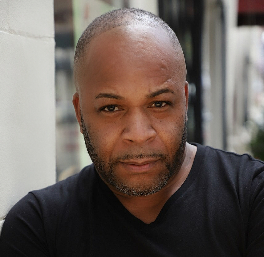 actor Michael Everett Johnson large photo