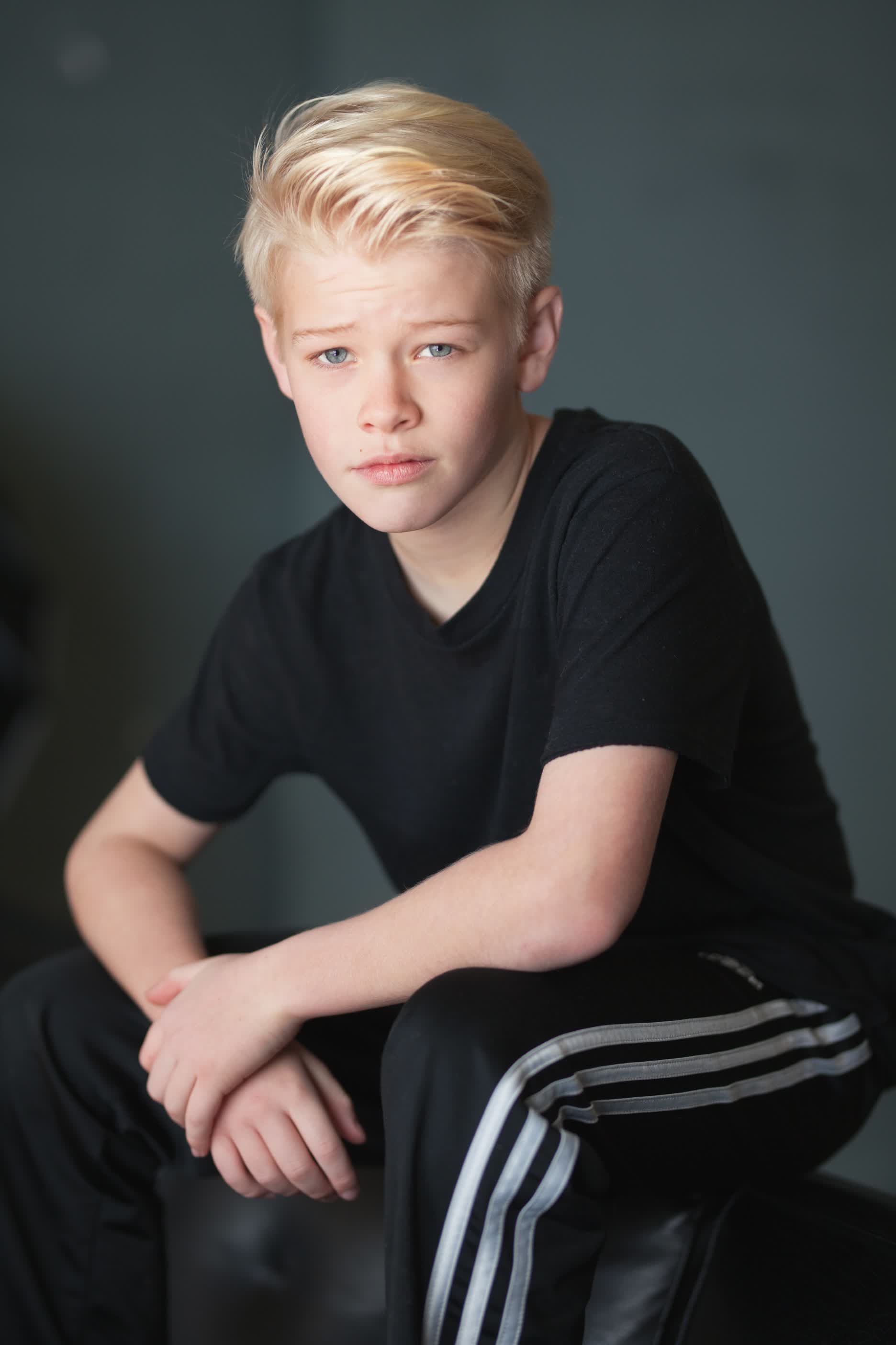 actor Austin A.J. Abell large photo