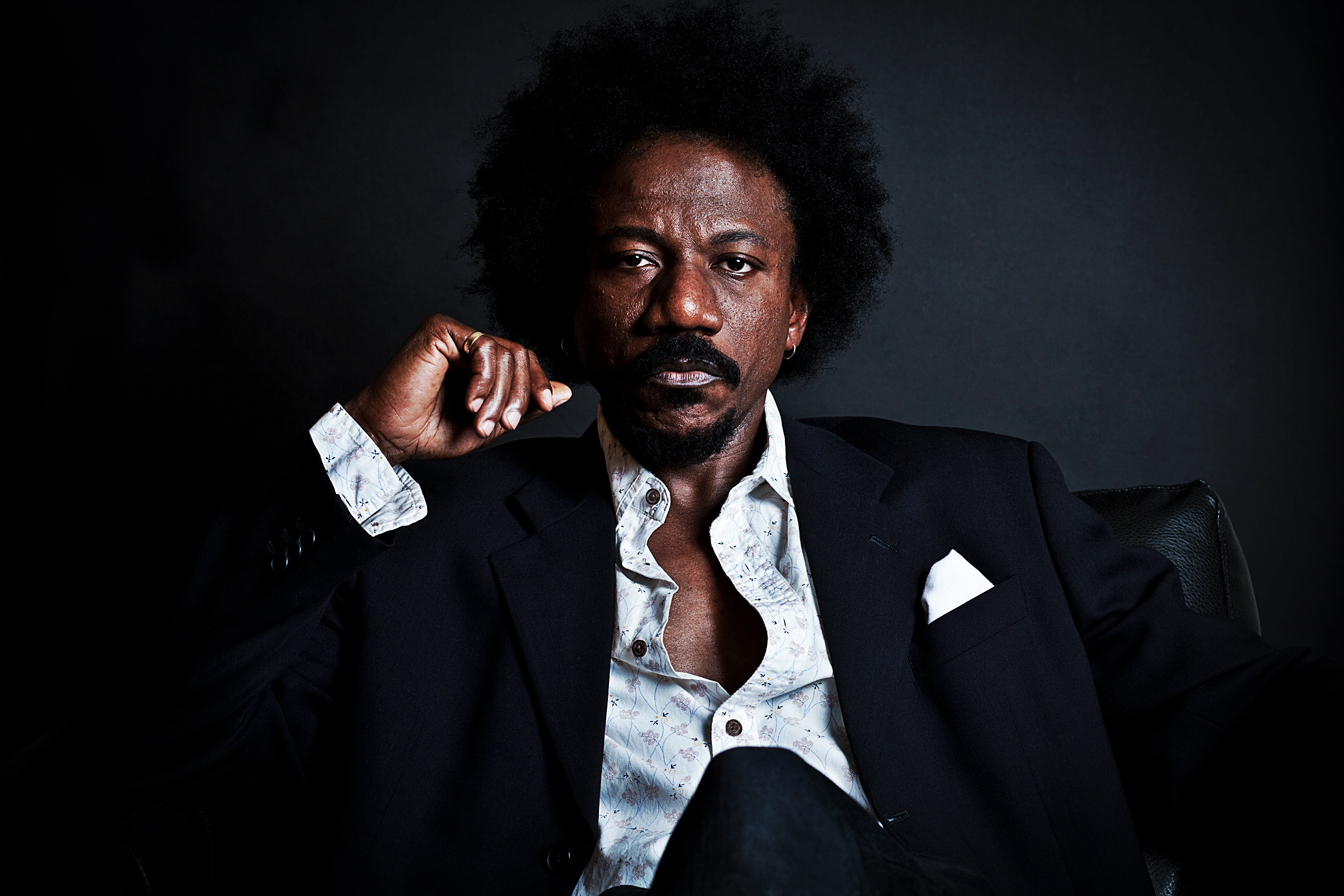 actor Tomas Boykin large photo