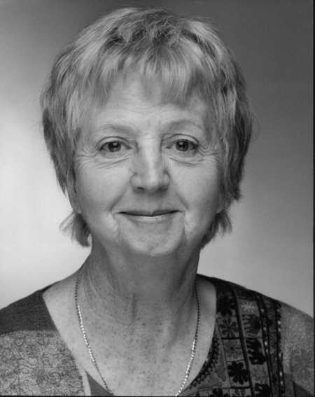 actor Ruth McGhie large photo