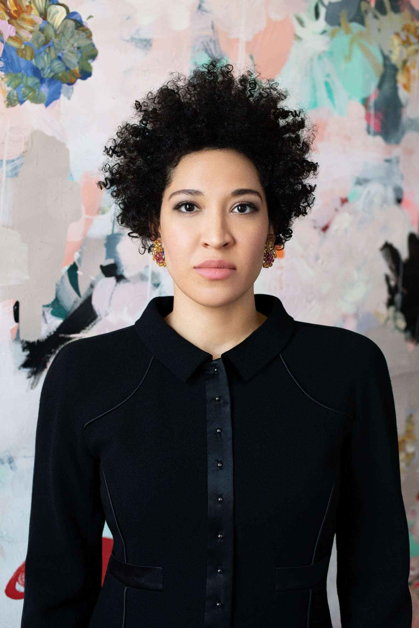 actor Julia Bullock large photo