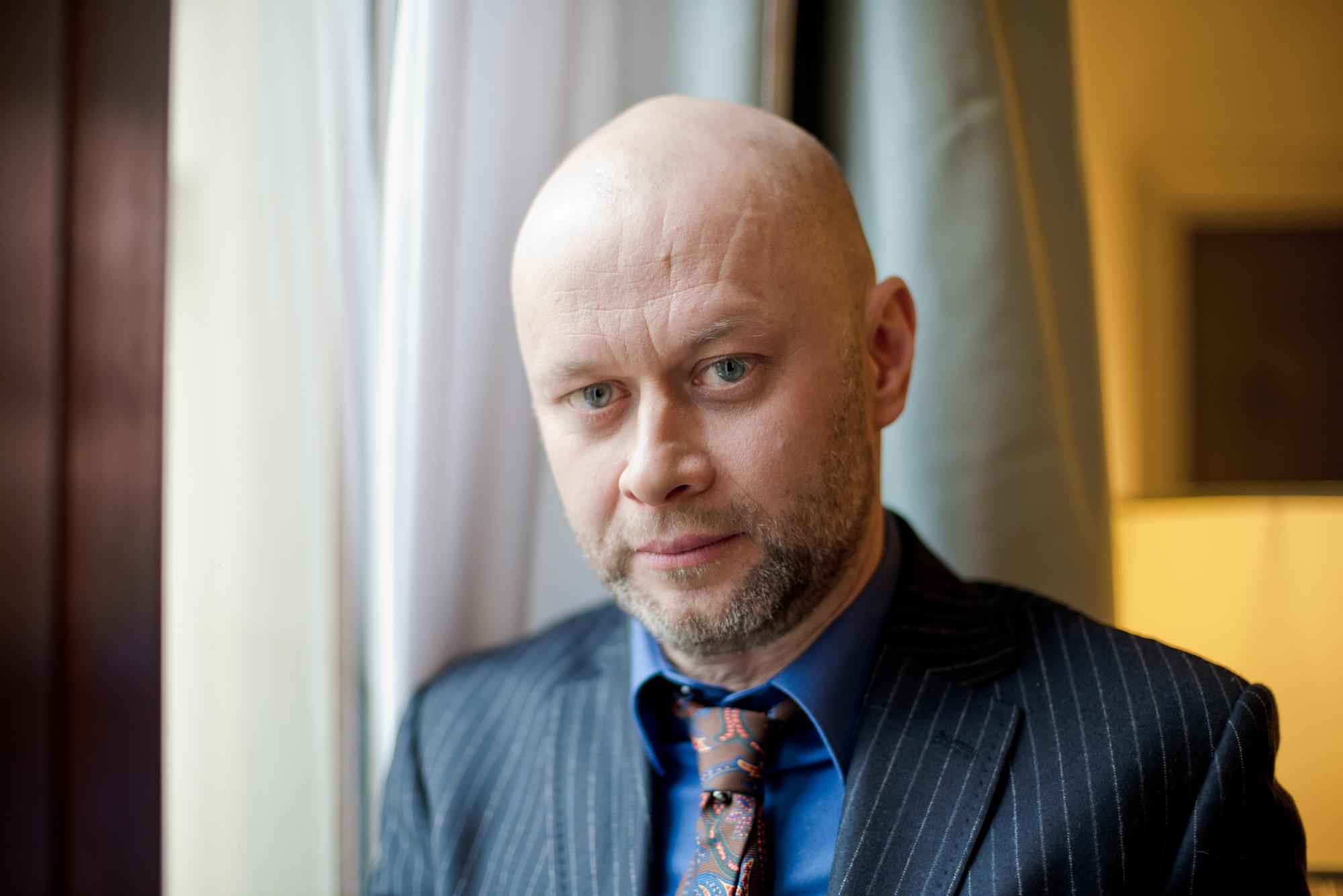 actor Wojciech Kalarus large photo