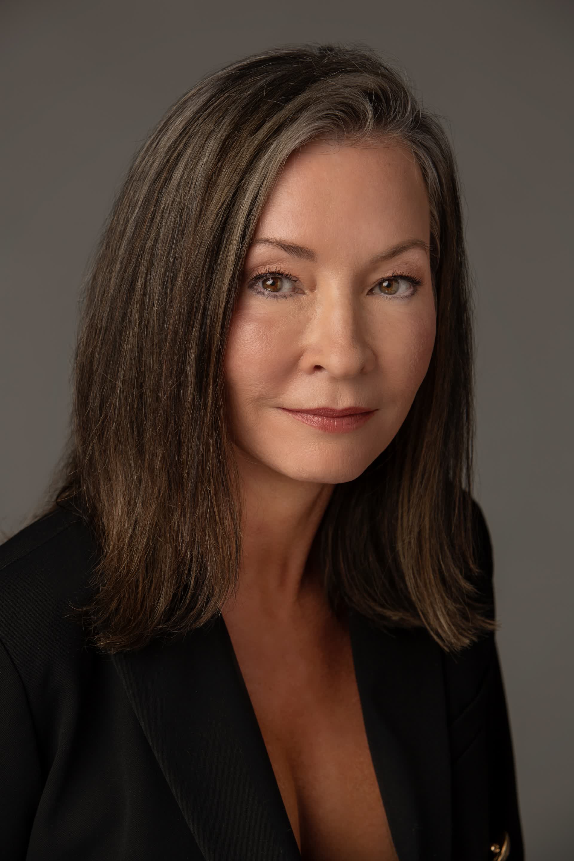 actor Lorri Bohnert large photo