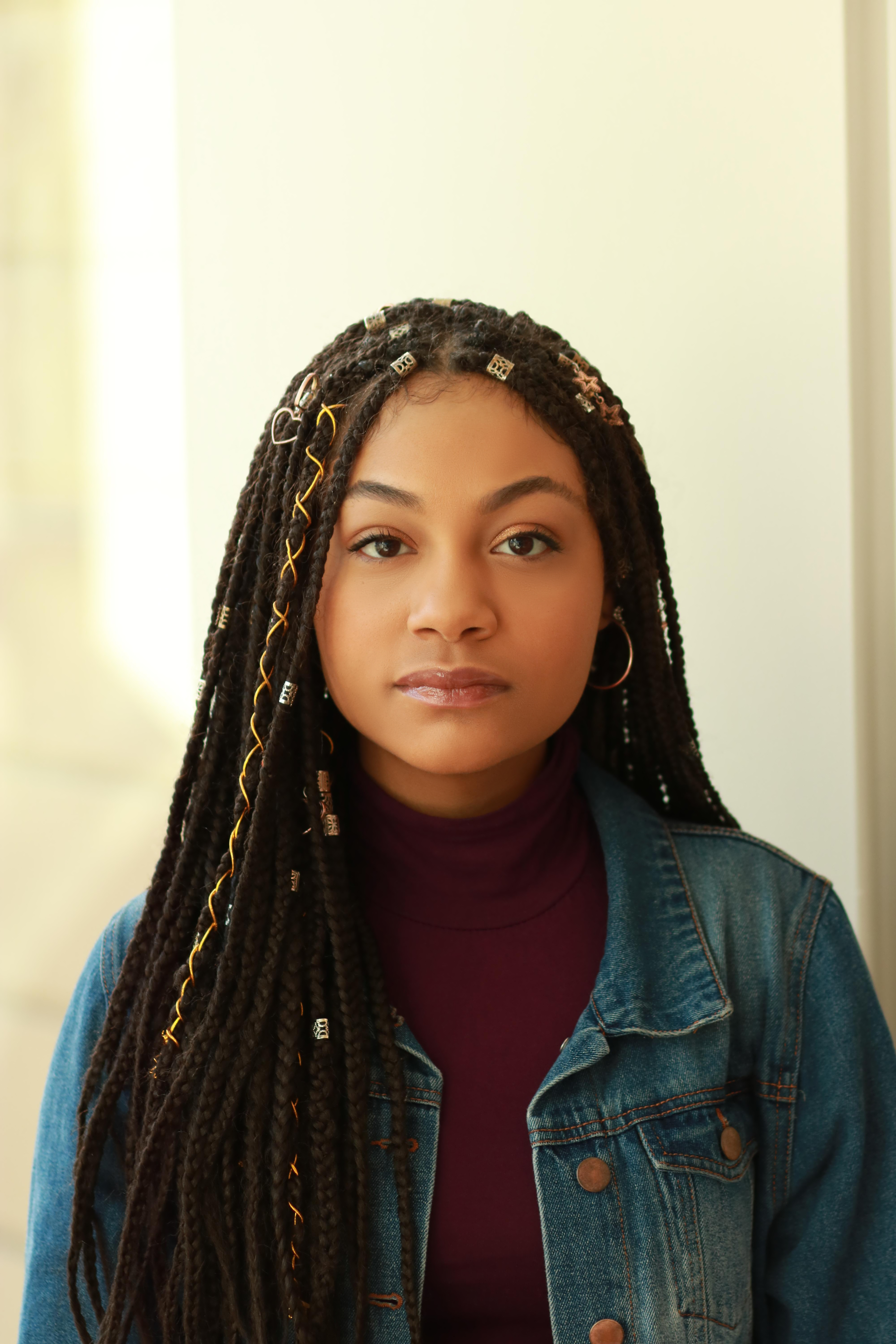 actor Ariana Burks large photo