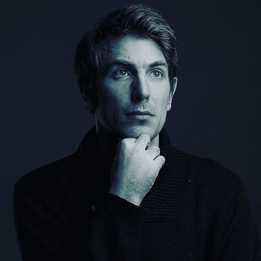 actor Russell Geoffrey Banks large photo