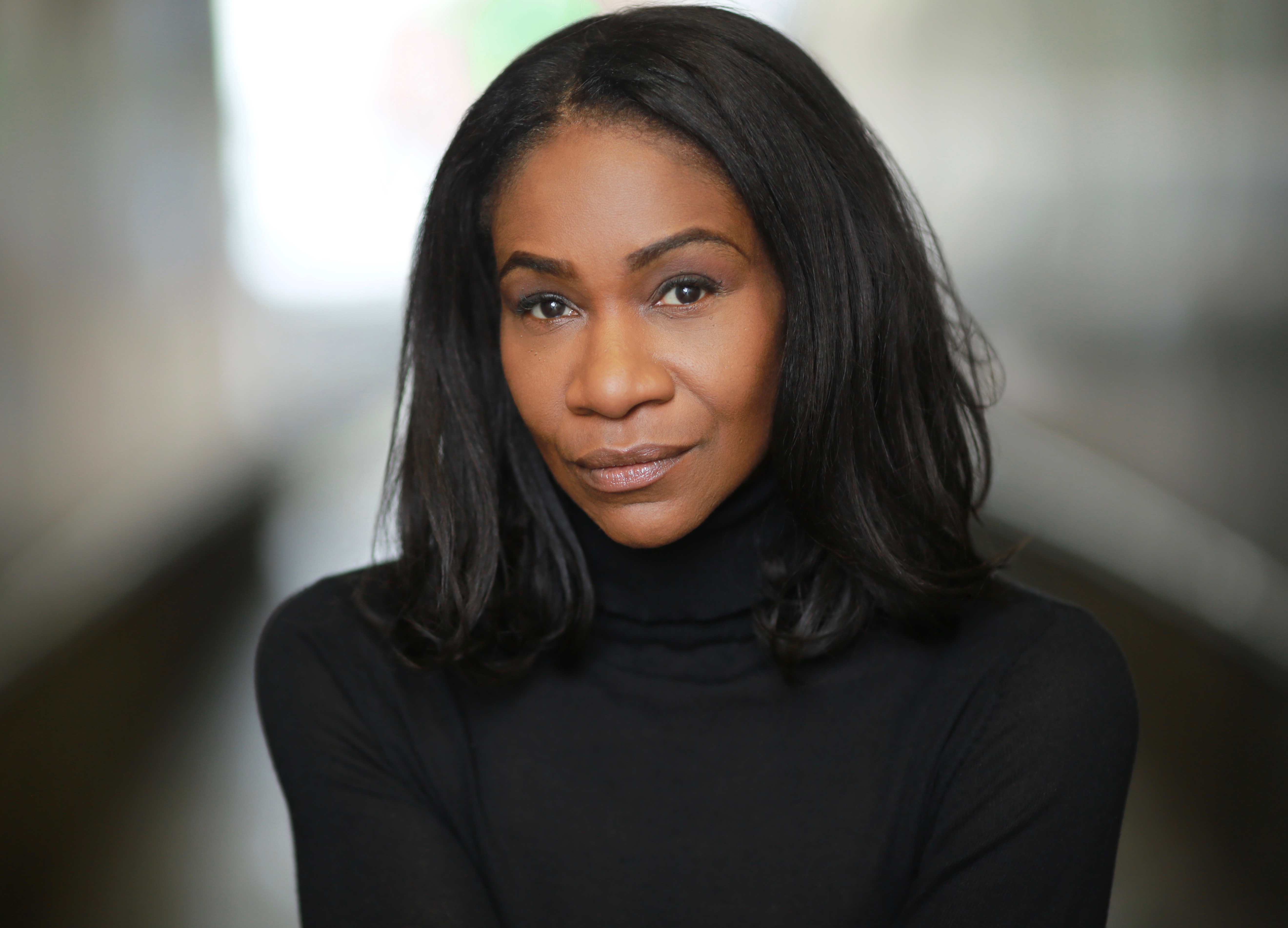 actor Karen Bryson large photo