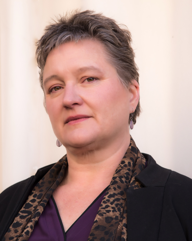 actor Mona Malec large photo